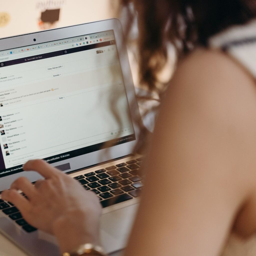 Tame Your Email Box with Livable Solutions