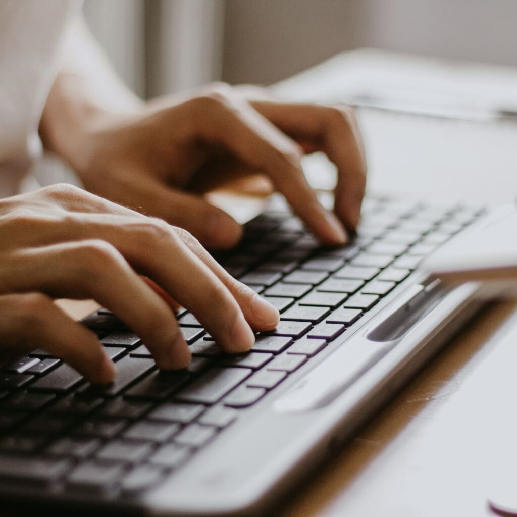 Declutter your digital files with Livable Solutions Professional Organzing